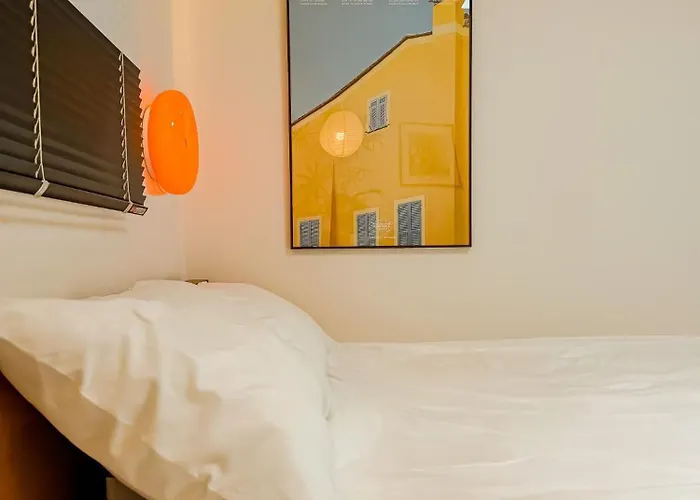 잠실 6인숙소, 종합운동장역 도보3분, 강남,성수20분,롯데월드,올림픽공원 Apartment *