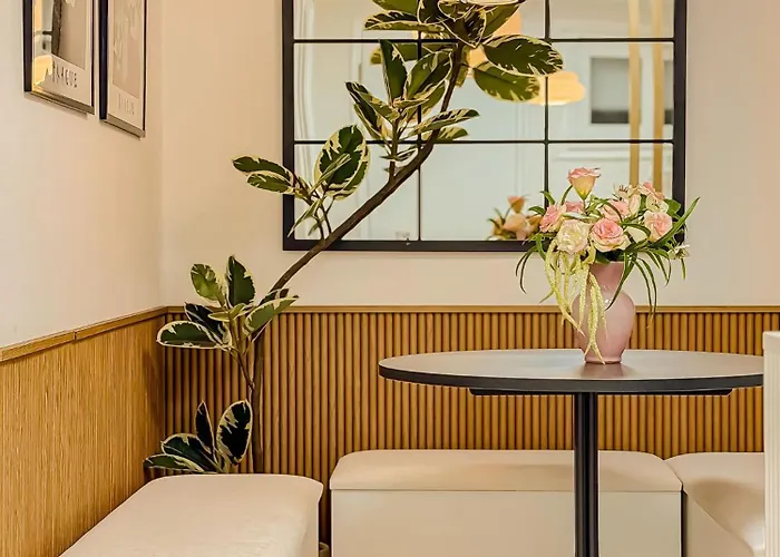 잠실 6인숙소, 종합운동장역 도보3분, 강남,성수20분,롯데월드,올림픽공원 Apartment *